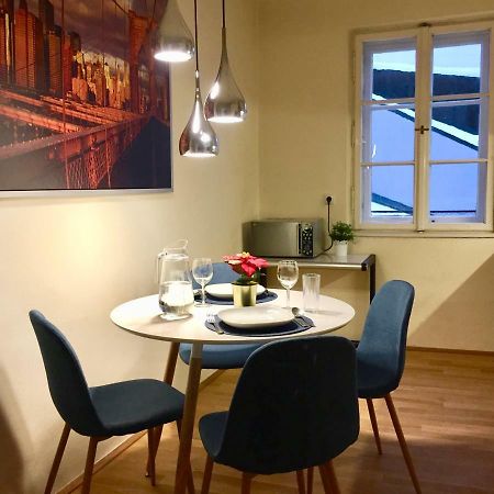 Central Suite Innsbruck Bagian luar foto